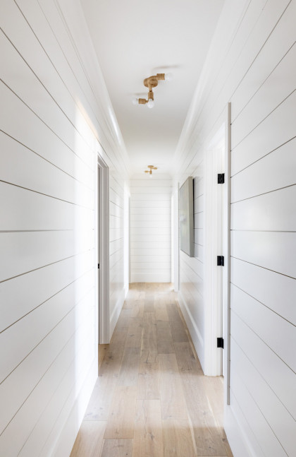 white-shiplap-hallway-interior-design