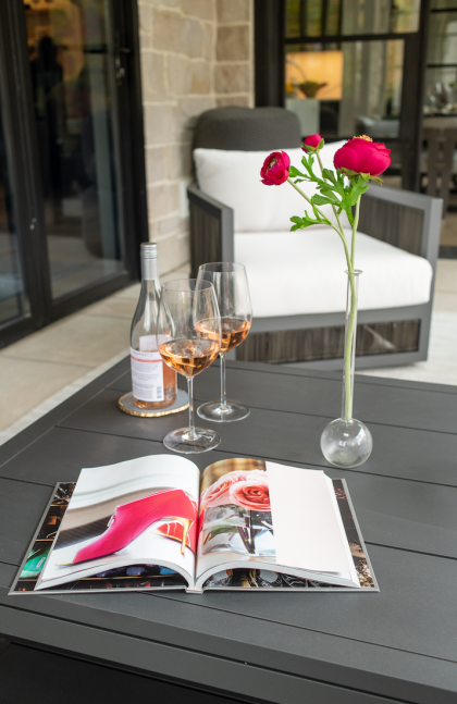 outdoor-table-magazine-wine-glasses